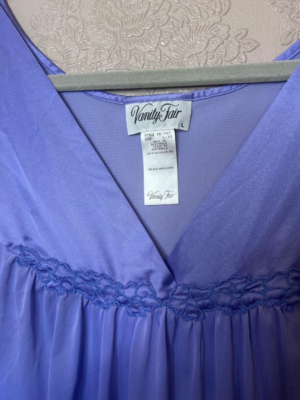 Vanity Fair Lavender V-Neck Sleep Chemise with Braided Trim perkiwinkle - Picture 2 of 4
